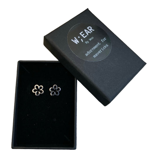 Flower outline studs