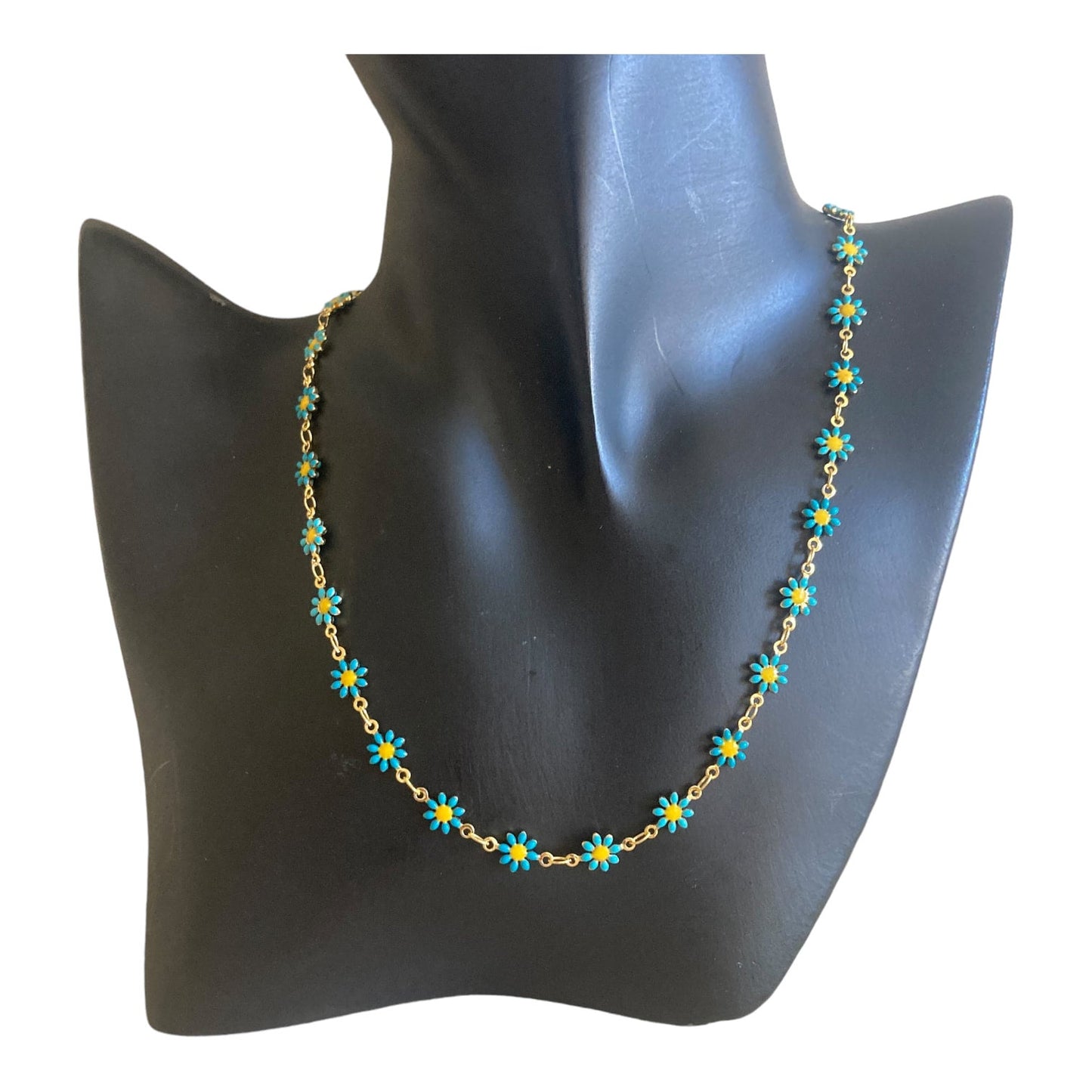 Daisy chain turquoise necklace
