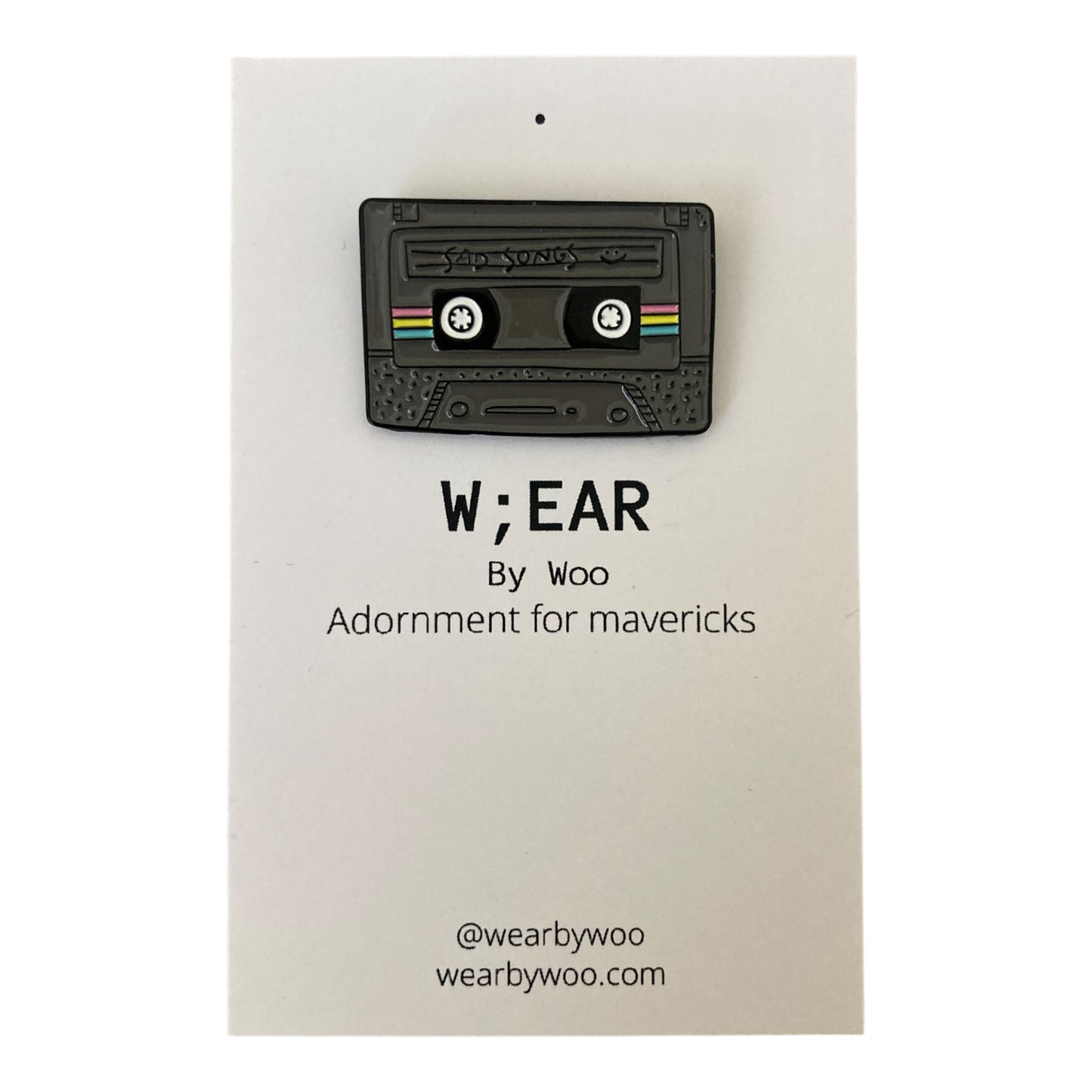 Cassette grey badge