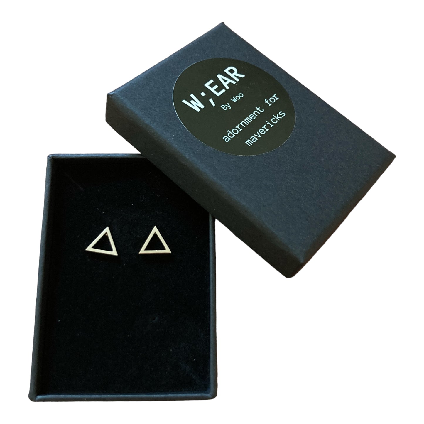 Triangle studs