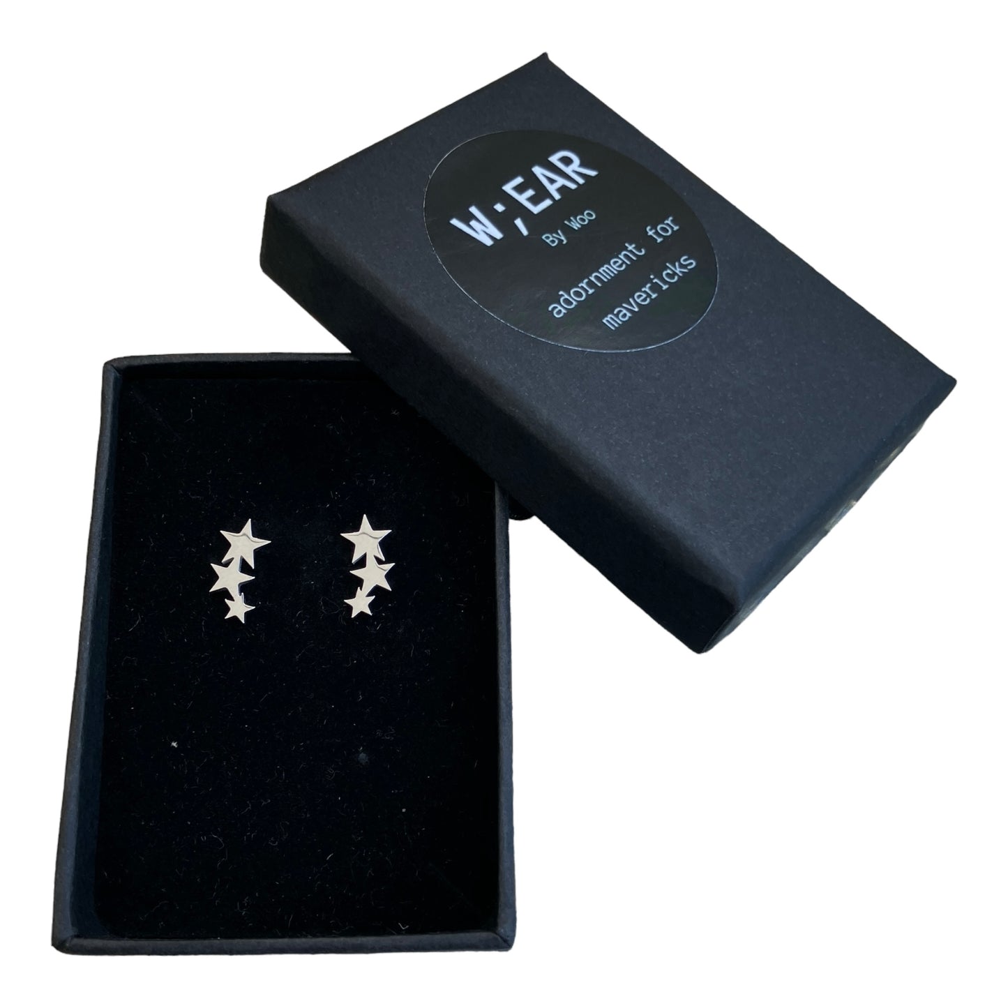Triple star studs