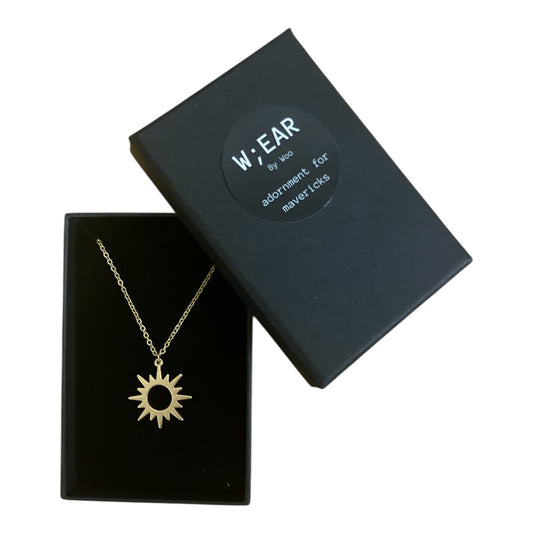 Simple sun necklace