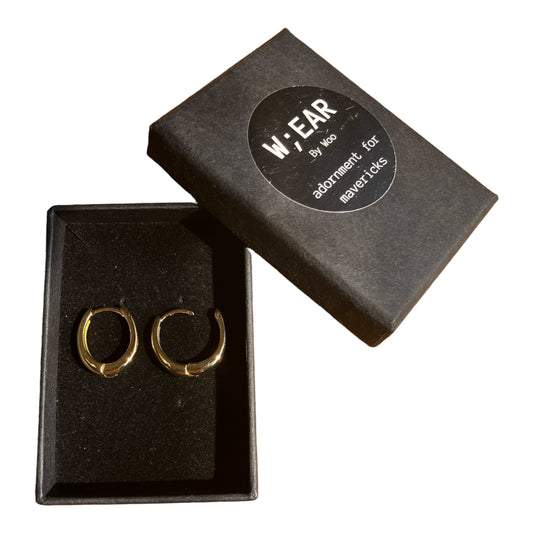 Oval huggy hoops
