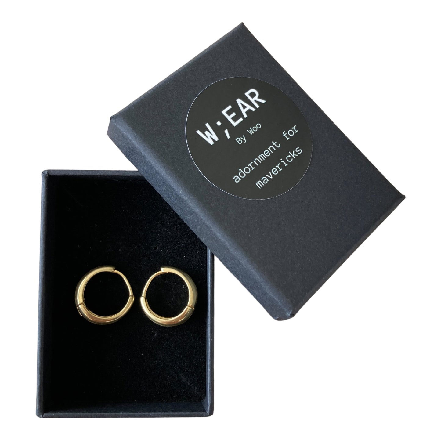 Chunky huggy hoops