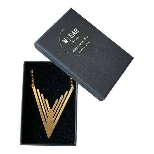 Deco vee necklace